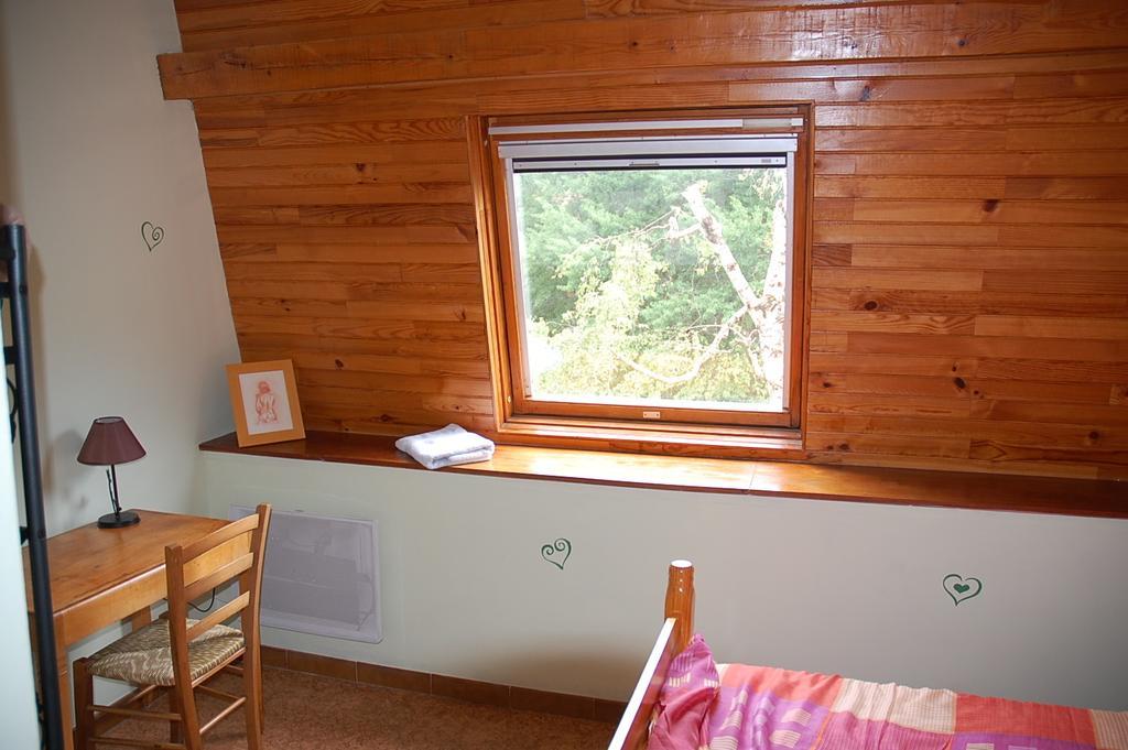 Les Airelles Hotell Saint-Cirgues-en-Montagne Rom bilde
