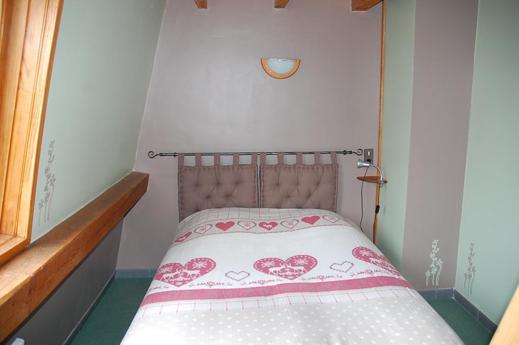 Les Airelles Hotell Saint-Cirgues-en-Montagne Rom bilde