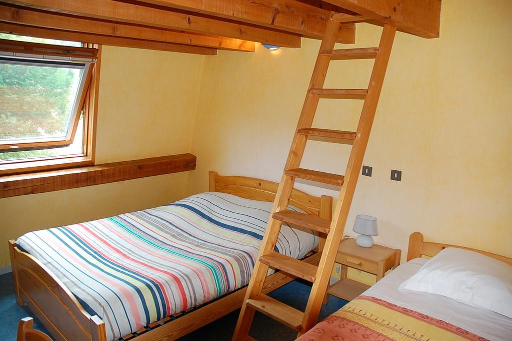 Les Airelles Hotell Saint-Cirgues-en-Montagne Rom bilde